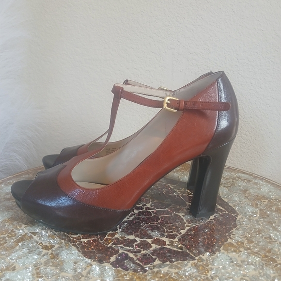 Naturalizer Brown and Tan Heels - Picture 1 of 8
